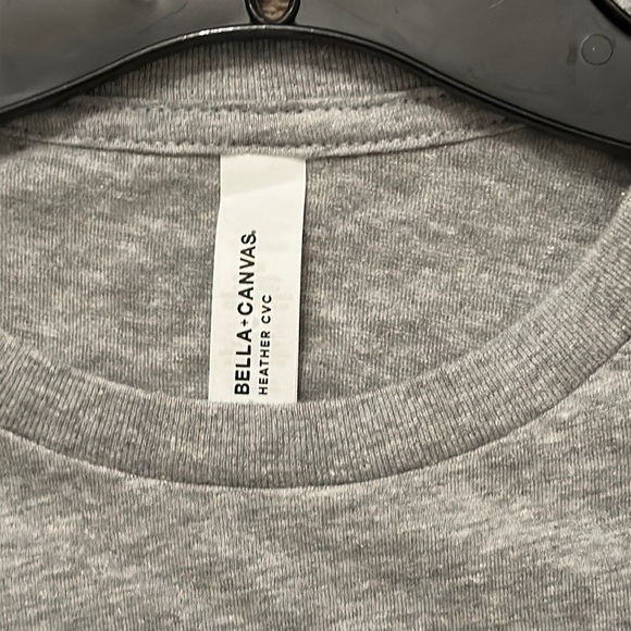 Miss Kitty’s fitted T-shirt - Picture 2 of 9